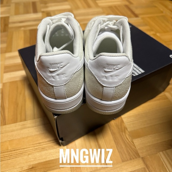 Brand New, No Box. Men Size 9 Nike Air Force 1 FlyKnit. - Picture 3 of 5